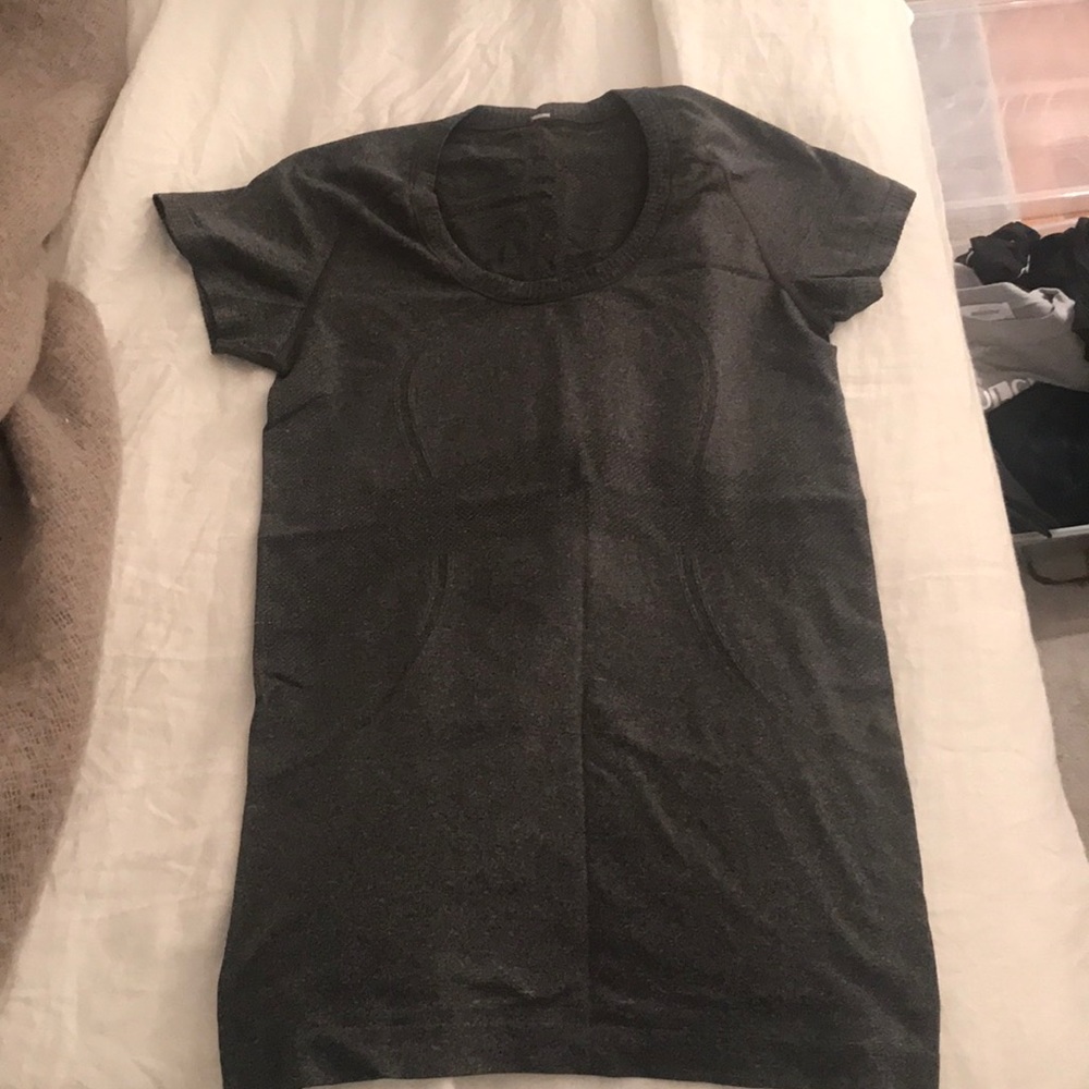 Lululemon Workout Tee Shirt